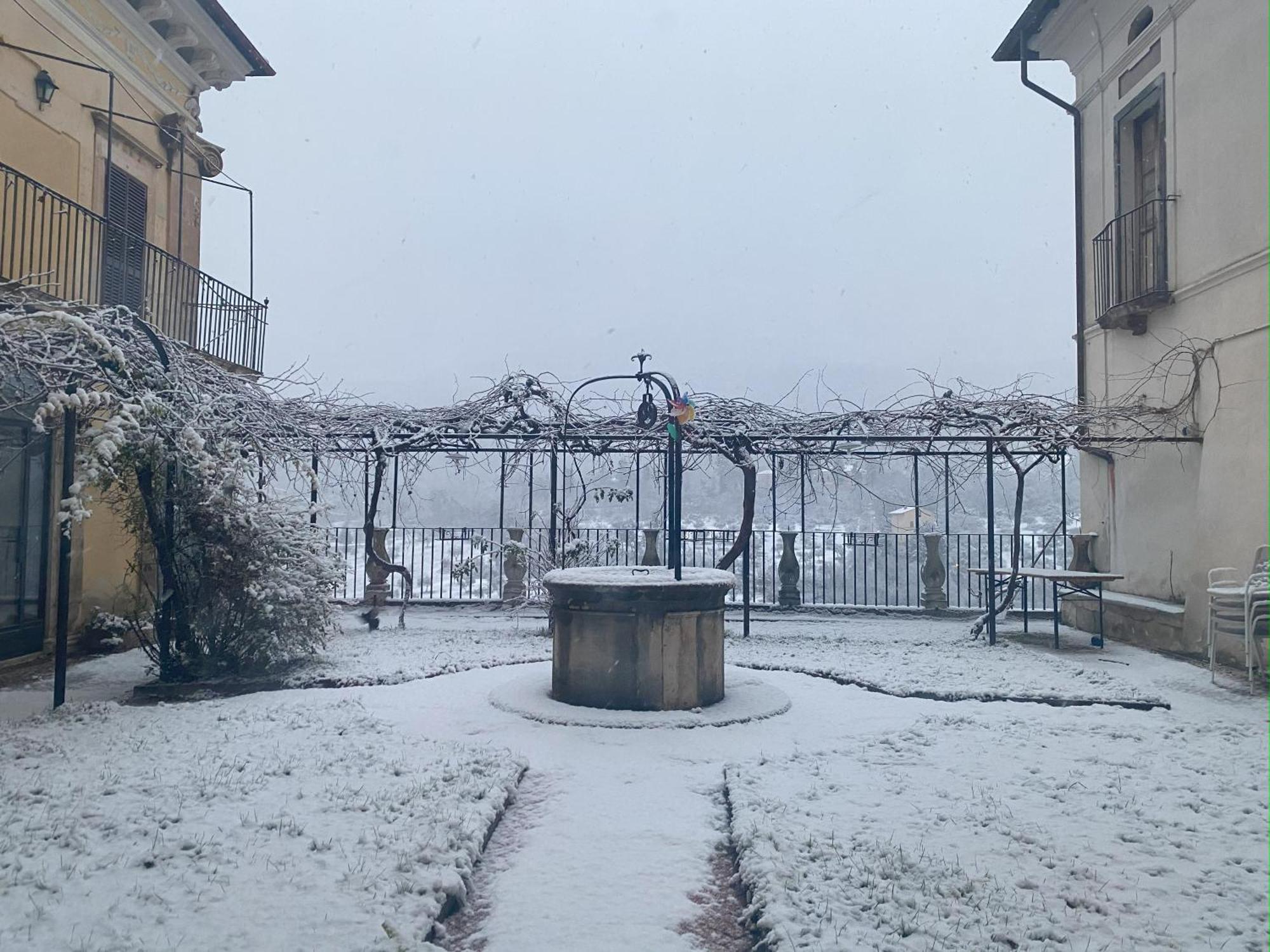 לינה וארוחת בוקר Pettorano sul Gizio Il Giardinetto Di Pettorano מראה חיצוני תמונה